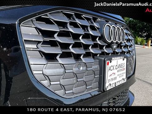 Used 2025 Audi Q5 Premium w/ Convenience Package AWD/4WD image 20