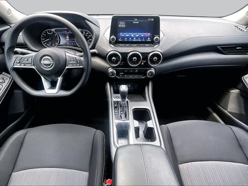 Used 2025 Nissan Sentra SV w/ Trunk Package FWD image 15