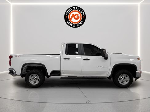 Used 2020 Chevrolet Silverado 2500 W/T w/ WT Safety Package AWD/4WD image 8