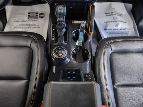 Used 2024 Ford Bronco Badlands AWD/4WD image 26