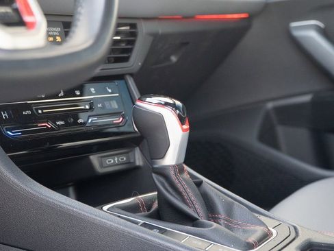 Certified 2025 Volkswagen Jetta GLI Autobahn image 27