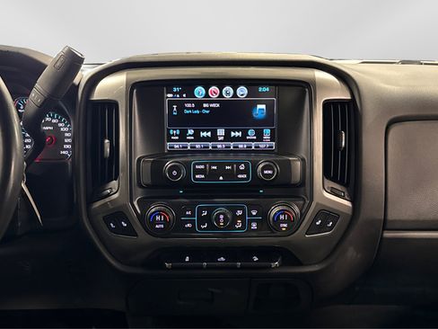 Used 2018 Chevrolet Silverado 1500 LT w/ Redline Edition image 28