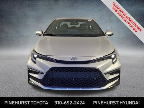 Certified 2025 Toyota Corolla XSE image 3