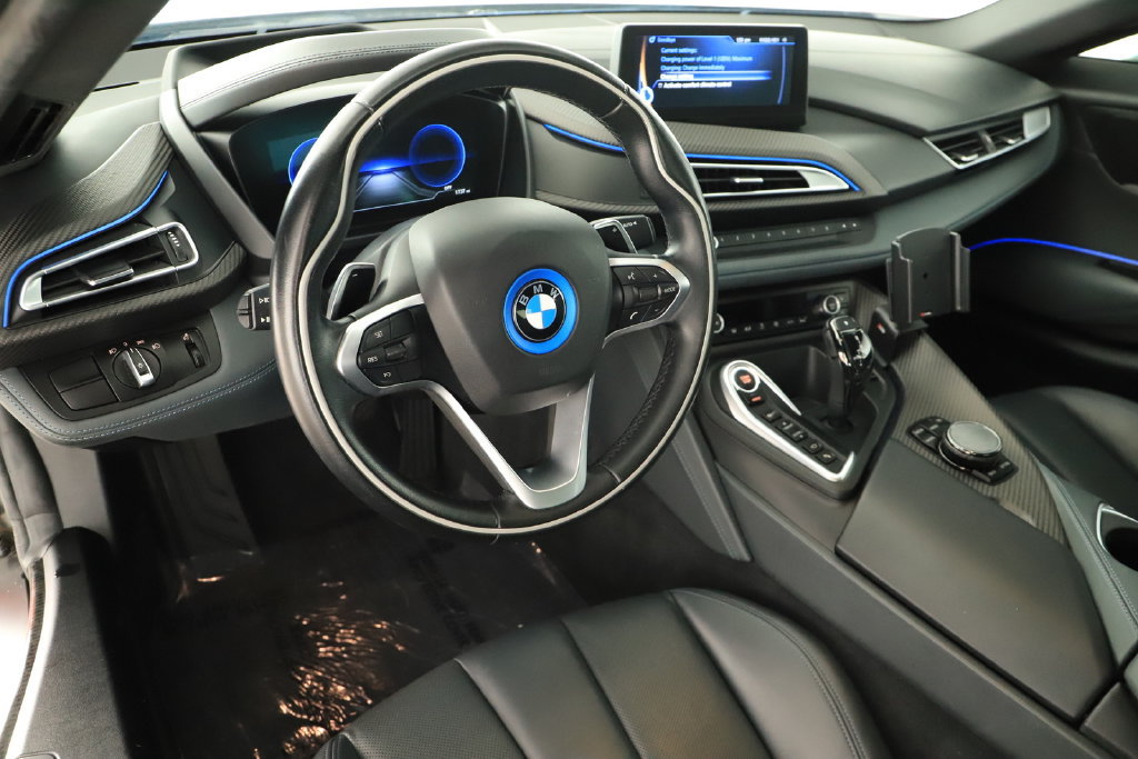 Used 2017 BMW i8 AWD/4WD image 15