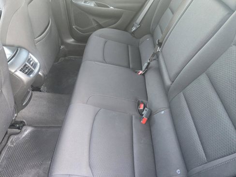 Used 2024 Chevrolet Malibu LT FWD image 5