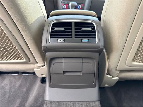 Used 2017 Audi Q5 2.0T Premium Plus w/ Technology Package image 23