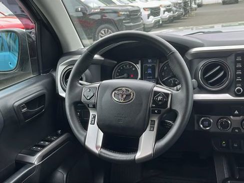 Certified 2023 Toyota Tacoma 4x4 Double Cab w/ Trail Edition image 21