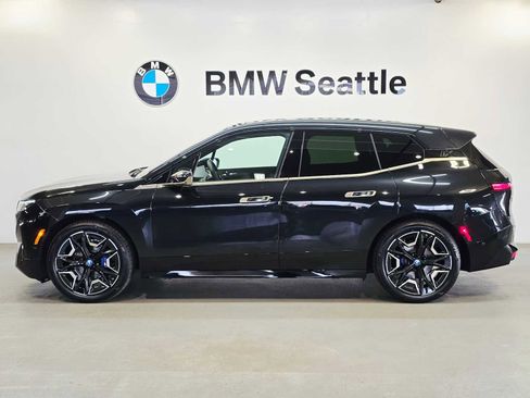 Used 2025 BMW iX M60 image 3