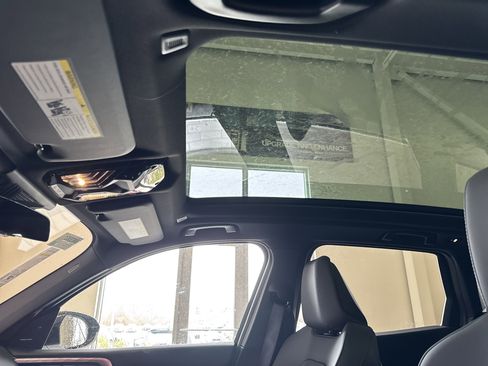 Used 2025 BMW X3 xDrive30i w/ Convenience Package image 27