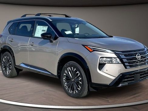 New 2026 Nissan Rogue Platinum w/ Platinum Premium Package image 2