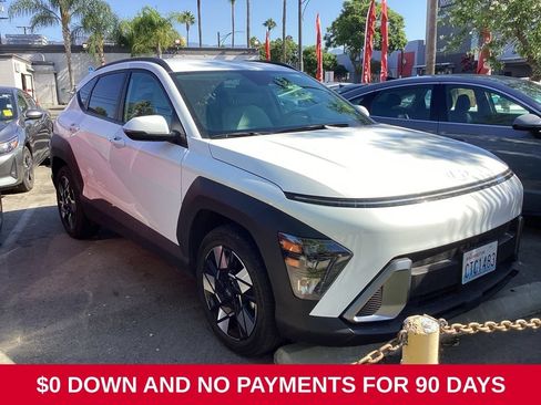 Used 2025 Hyundai Kona SEL FWD image 3