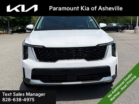 New 2026 Kia Sorento S AWD/4WD image 2