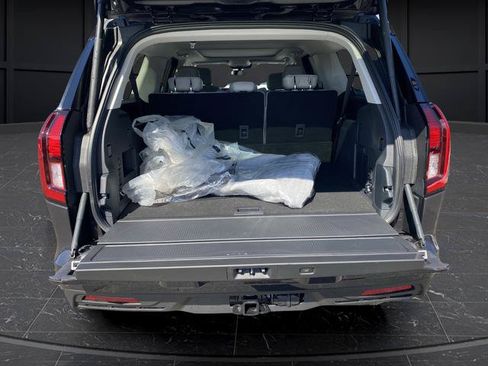 New 2026 Ford Expedition Max Active AWD/4WD image 15