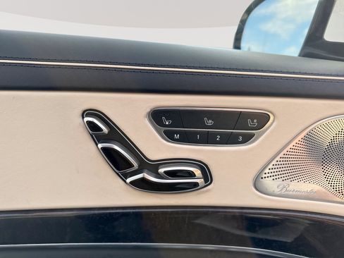 Used 2015 Mercedes-Benz S 550 Sedan image 14