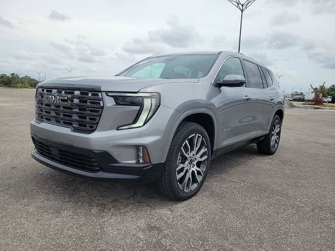 New 2026 GMC Acadia Denali Ultimate w/ LPO, All-Weather Package FWD image 2