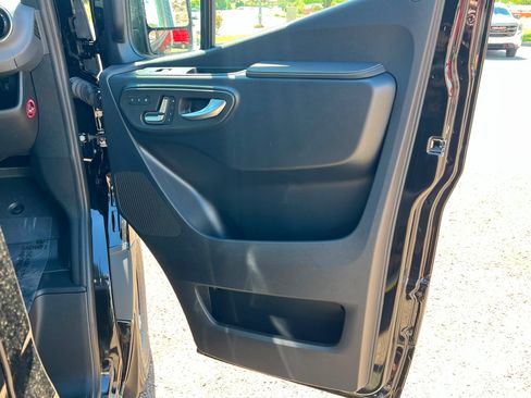 New 2026 Mercedes-Benz Sprinter 2500 image 23