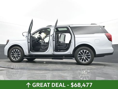 Used 2025 Ford Expedition Max Platinum AWD/4WD image 79