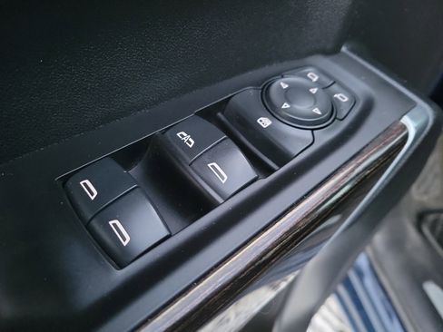 Used 2021 GMC Sierra 1500 SLE w/ X31 Off-Road Package image 20