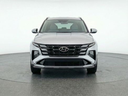 Used 2025 Hyundai Tucson SEL AWD/4WD image 2