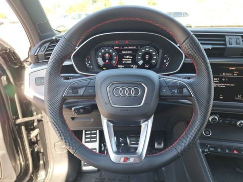 Certified 2025 Audi Q3 2.0T Premium Plus w/ Premium Plus Package image 19