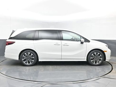 New 2026 Honda Odyssey Elite image 11