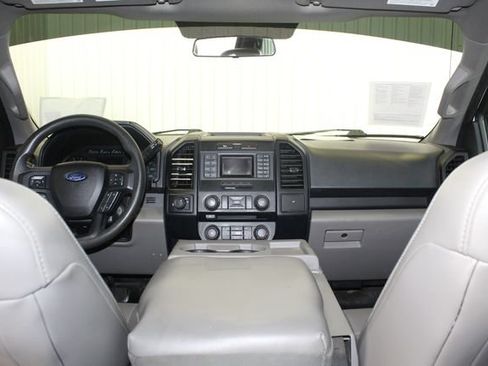 Used 2015 Ford F150 XL w/ Equipment Group 101A Mid RWD image 19