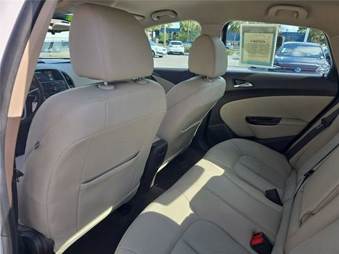 Used 2016 Buick Verano FWD image 8