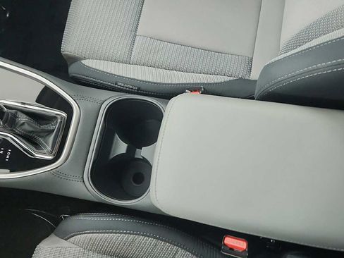 Certified 2025 Subaru Outback Premium AWD/4WD image 15