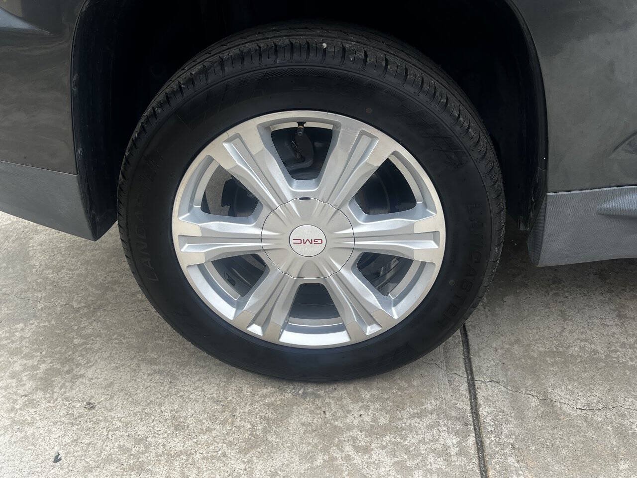 Used 2017 GMC Terrain SLE FWD image 10