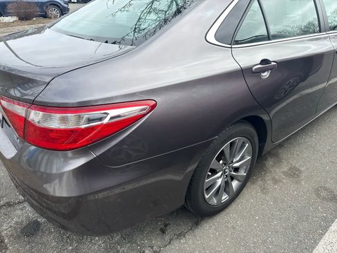 Used 2017 Toyota Camry XLE w/ Convenience Package image 8