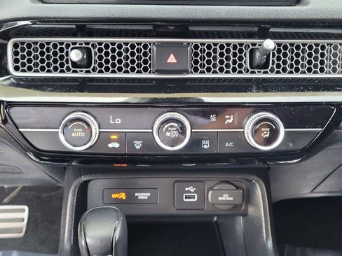 Used 2023 Honda Civic Sport image 27