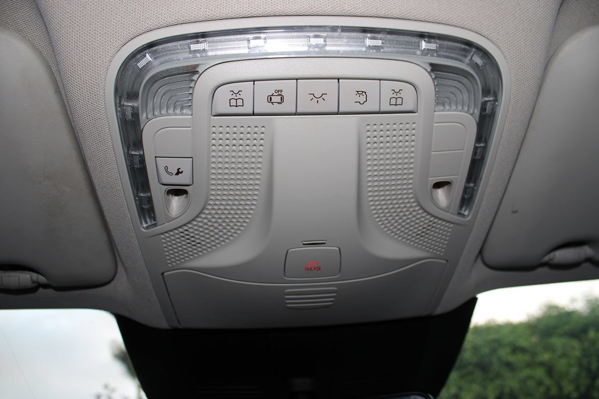 Used 2021 Mercedes-Benz Metris Passenger image 22