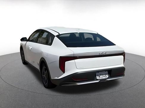 Used 2026 Kia K4 FWD image 12