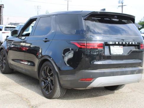 Used 2024 Land Rover Discovery S AWD/4WD image 3