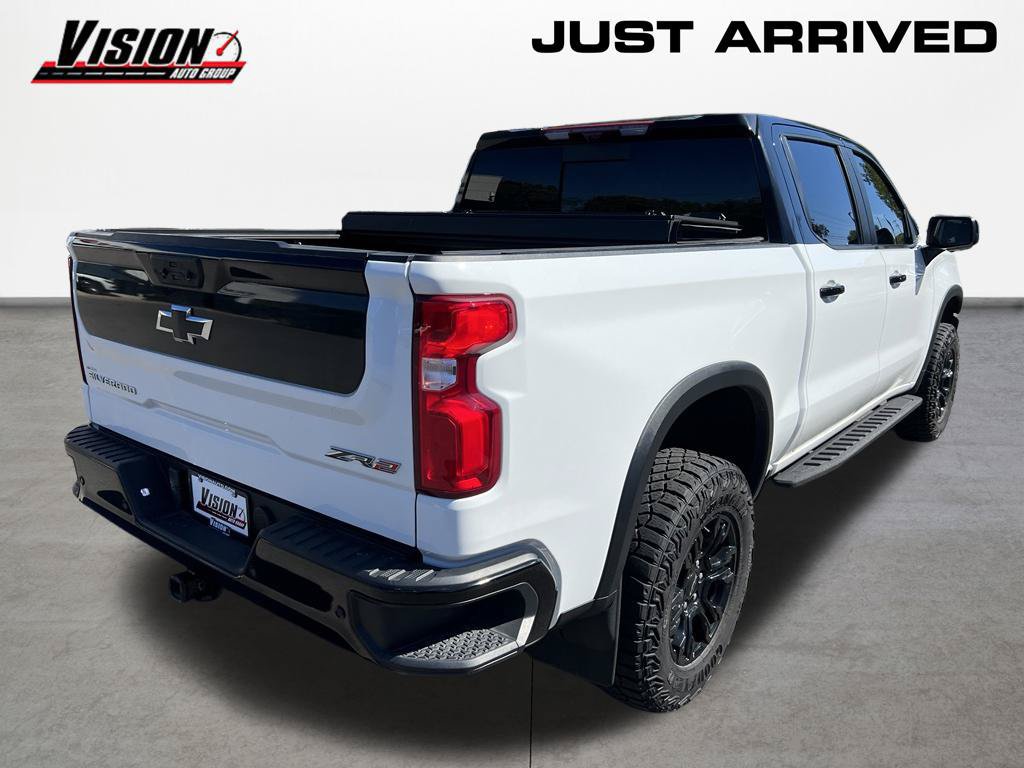 Used 2024 Chevrolet Silverado 1500 ZR2 w/ Technology Package AWD/4WD image 5