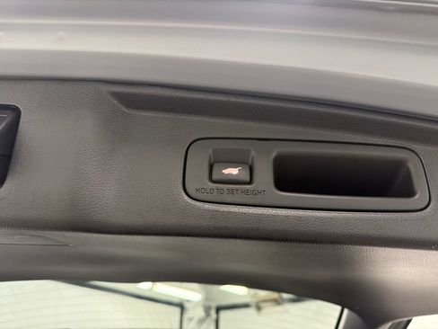 Used 2024 Honda CR-V EX-L image 20