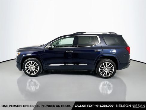 Used 2021 GMC Acadia Denali w/ Denali Ultimate Package AWD/4WD image 8