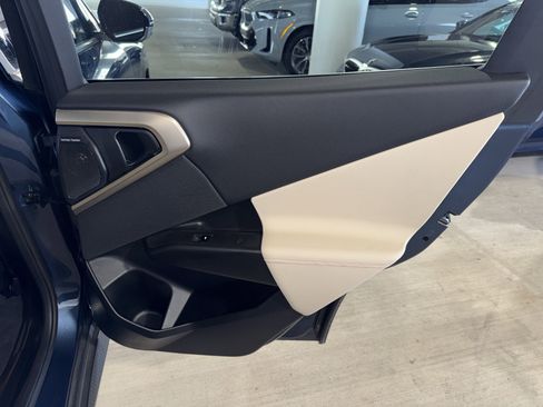 Certified 2025 BMW X3 xDrive30i w/ Premium Package image 11