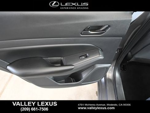 Used 2025 Nissan Altima 2.5 S FWD image 14
