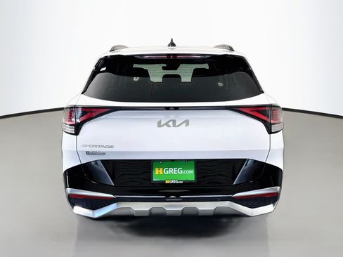 Used 2025 Kia Sportage SX FWD image 8