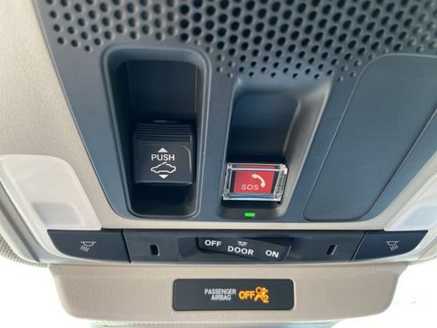 Used 2024 Honda Accord EX image 43