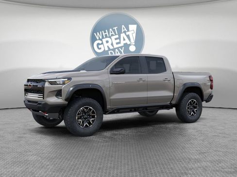 New 2026 Chevrolet Colorado ZR2 AWD/4WD image 2