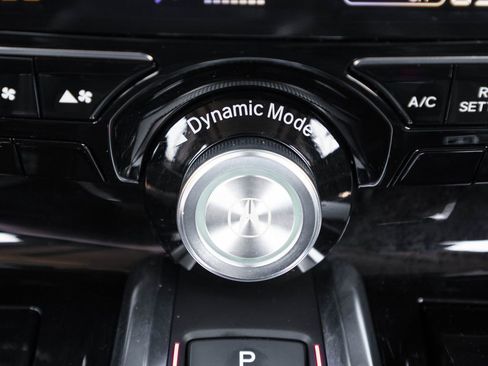 Certified 2024 Acura MDX SH-AWD w/ Technology Package image 37
