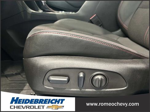 Used 2023 Chevrolet Equinox RS w/ LPO, Floor Liner Package image 14