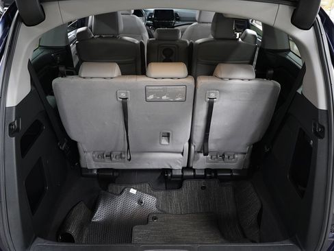 Used 2021 Honda Odyssey EX-L image 25