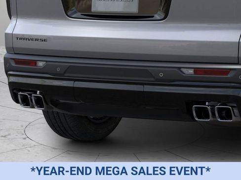 New 2026 Chevrolet Traverse LT image 14