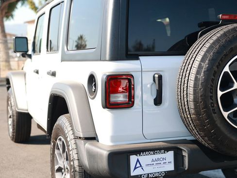 New 2026 Jeep Wrangler Unlimited Sport AWD/4WD image 10