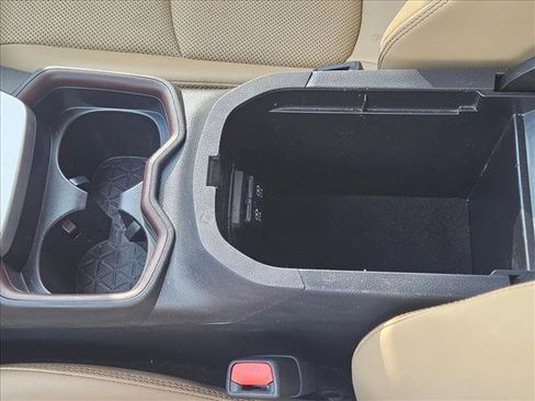 Used 2020 Toyota RAV4 Limited image 15