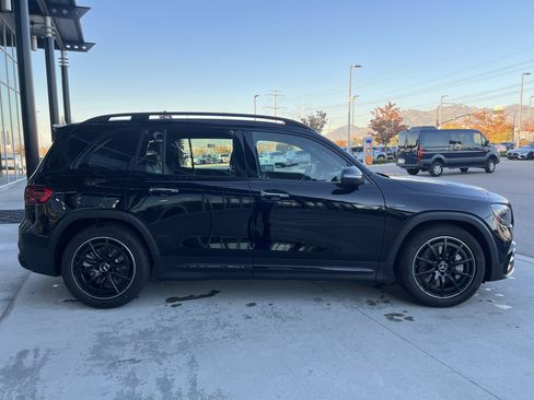 Certified 2025 Mercedes-Benz GLB 35 AMG 4MATIC image 4