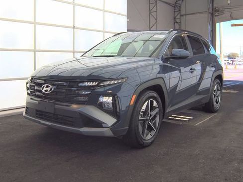 Used 2025 Hyundai Tucson SEL FWD image 1